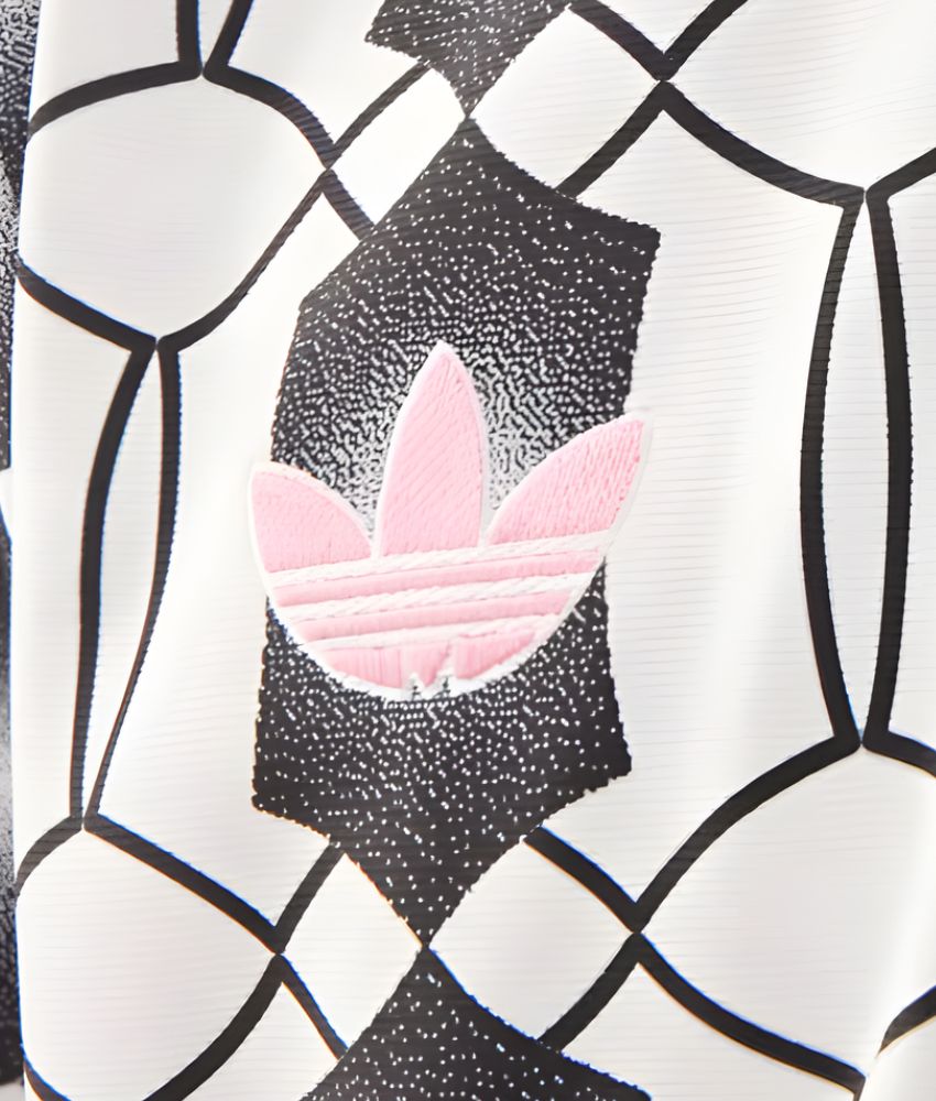 JUVENTUS 2025/26 'ILLUSION' CONCEPT SHIRT